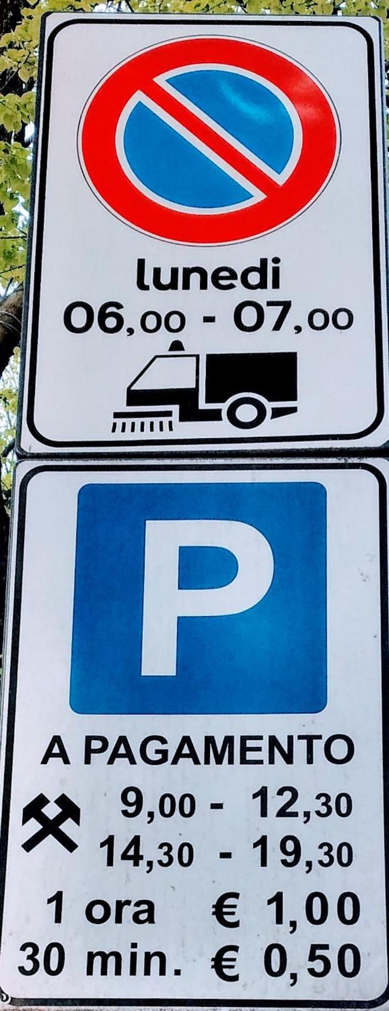 L'Appartamento Della Stazione Di Σαρόνο Εξωτερικό φωτογραφία